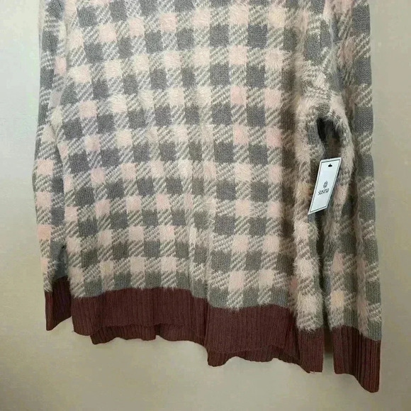SUSINA Buffalo Checkered Print Pullover Sweater - Picture 7 of 8